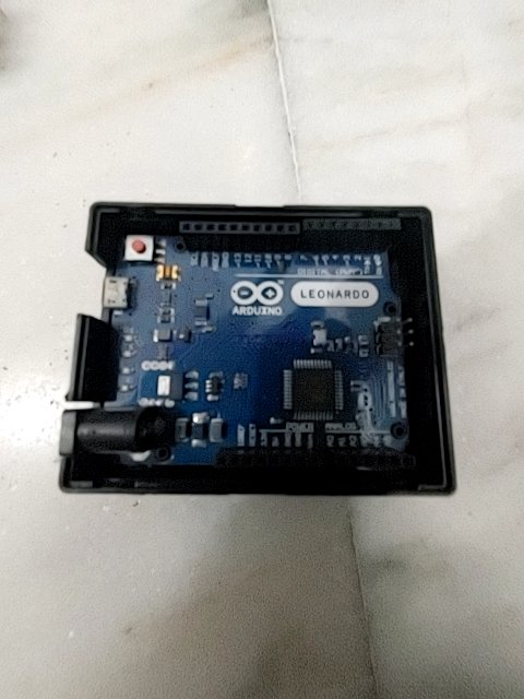 Arduino Leonardo with case