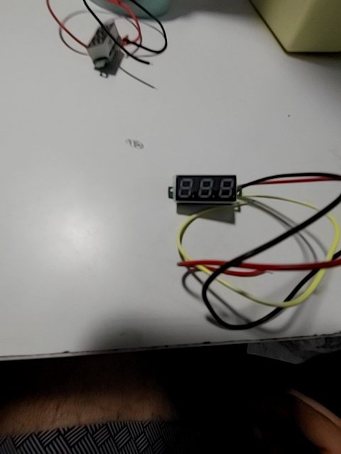 3 wire voltmeter